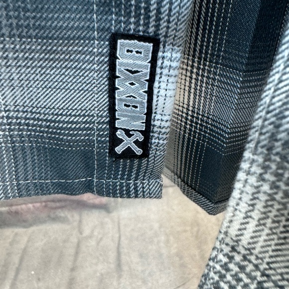 DIXXON snap 2Xl social distortion collaboration. New with tags ,no bag - Picture 4 of 4